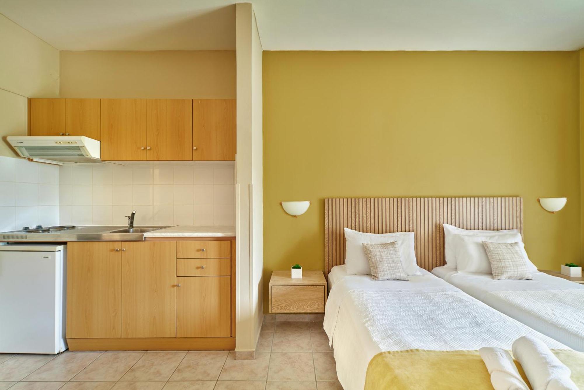 Stalós Pegasus Hotel מראה חיצוני תמונה
