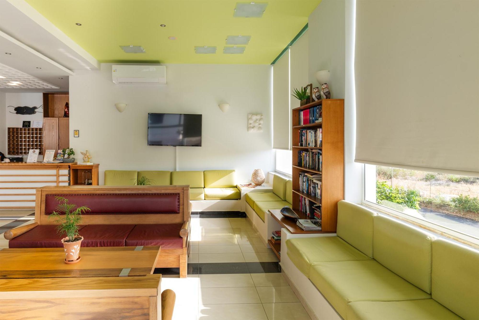 Stalós Pegasus Hotel מראה חיצוני תמונה